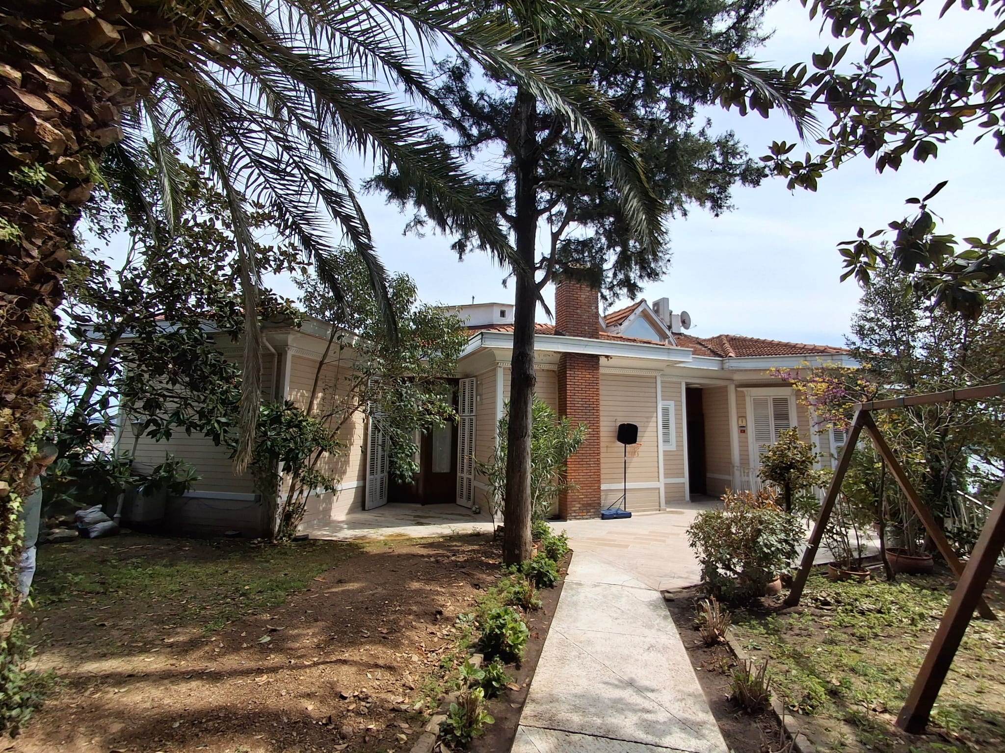 ALİ VAFİ KORUSU VİLLA KURUÇEŞME